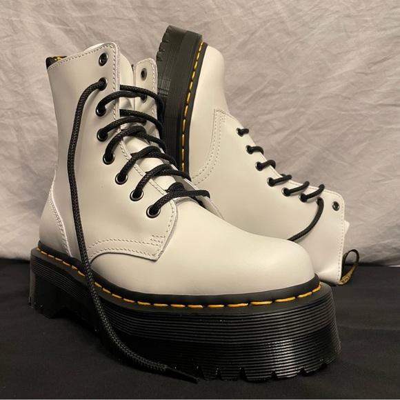 Dr. Martens Jadon Smooth Leather Platform Boot - Picture 1 of 11